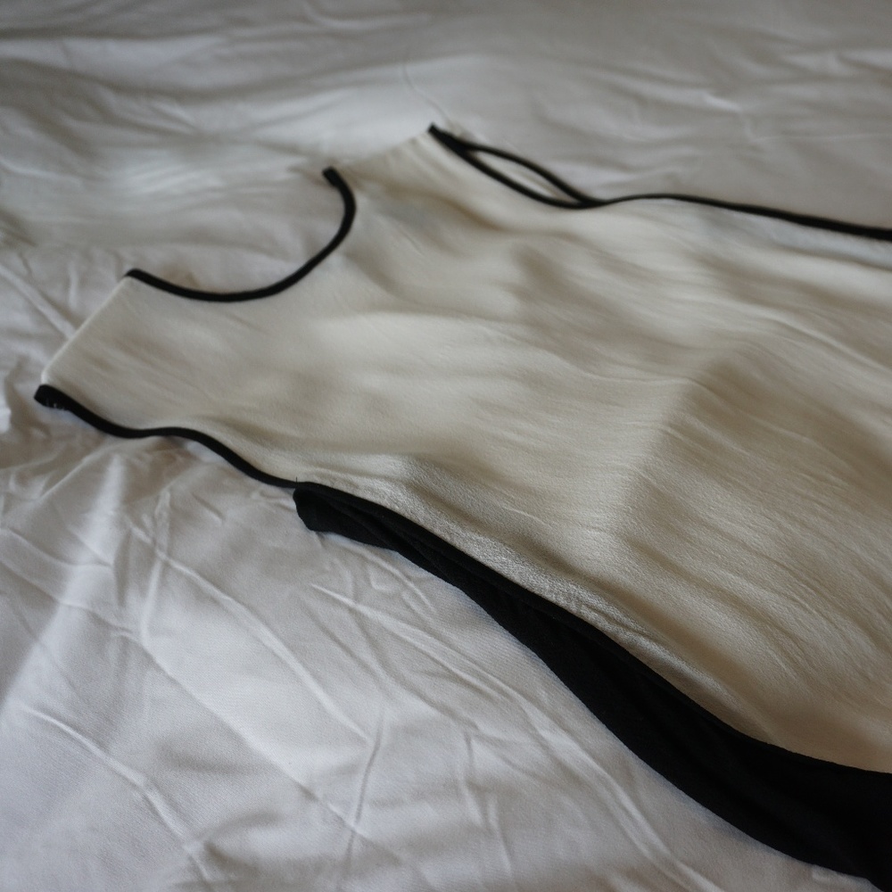 Forever 21 White and Black Blouse